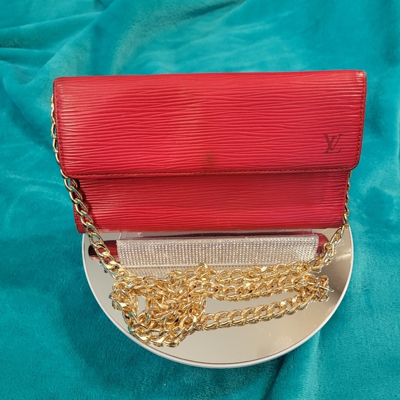 Louis Vuitton Handbags - Vintage louis vuitton red epi wallet and chain